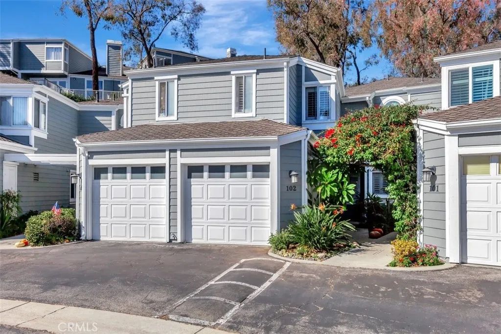 102 Santa Rosa Court, Laguna Beach, CA 92651