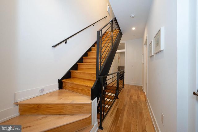 2228 SEARS ST, Philadelphia, PA 19146