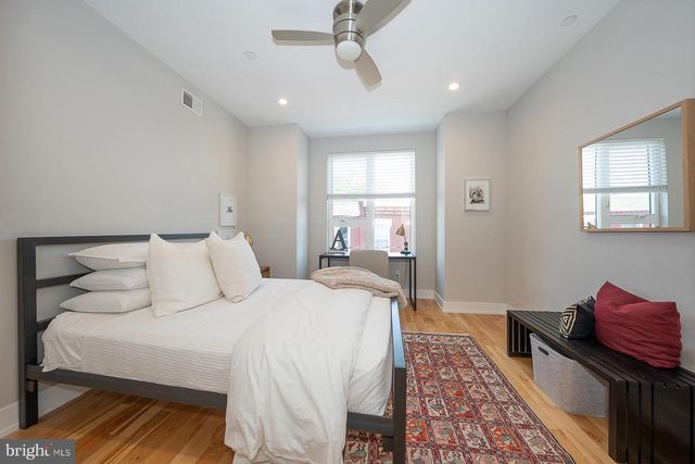 2228 SEARS ST, Philadelphia, PA 19146