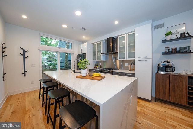 2228 SEARS ST, Philadelphia, PA 19146