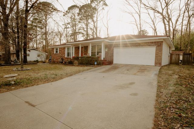 1512 Chris Drive, Benton, AR 72015