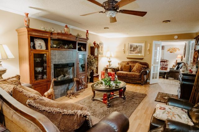 1512 Chris Drive, Benton, AR 72015