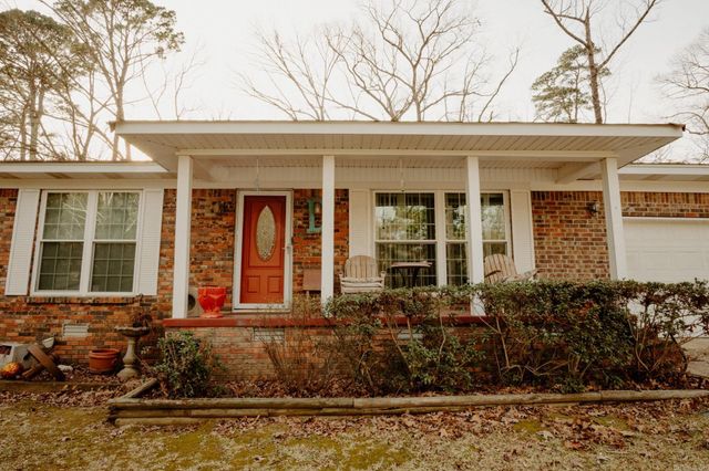 1512 Chris Drive, Benton, AR 72015