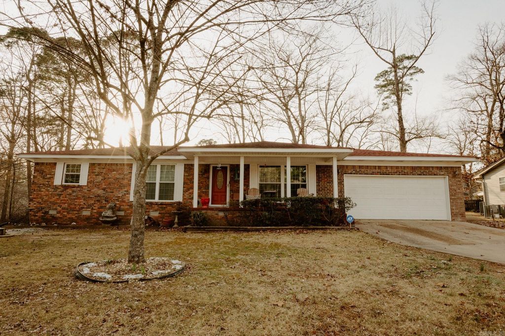 1512 Chris Drive, Benton, AR 72015