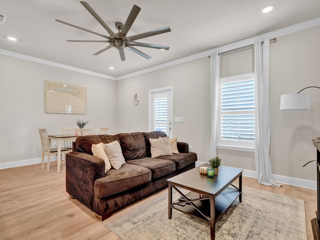 21 Redbird Loop, Destin, FL 32541