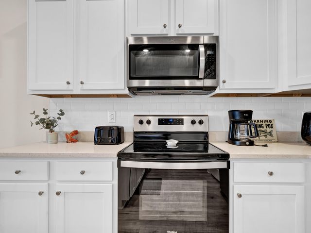 21 Redbird Loop, Destin, FL 32541