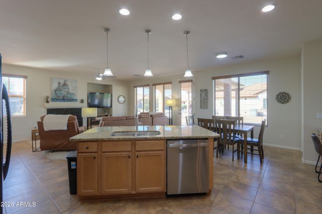 5256 N GILA TRAIL Drive, Eloy, AZ 85131