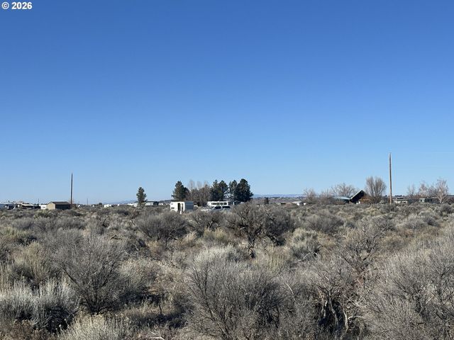 Wonderland St 6200, Christmas Valley, OR 97641