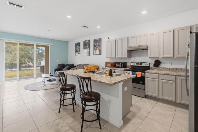 305 FELTRIM RESERVE BOULEVARD, Davenport, FL 33837