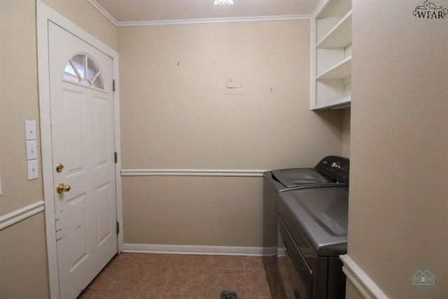 2222 PARADISE STREET, Vernon, TX 76384