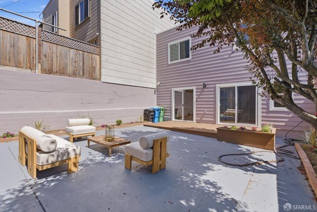 1962 Quint Street, San Francisco, CA 94124