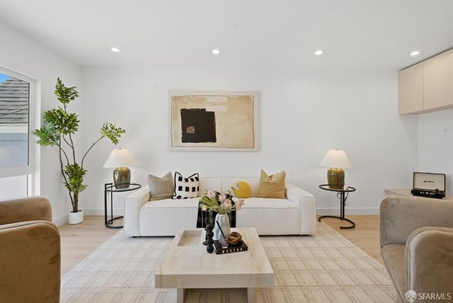 1962 Quint Street, San Francisco, CA 94124