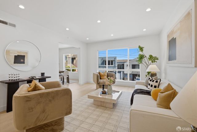 1962 Quint Street, San Francisco, CA 94124