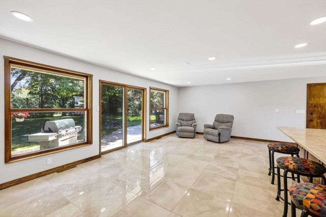 18345 Harvest LANE, Brookfield, WI 53045