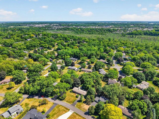 18345 Harvest LANE, Brookfield, WI 53045