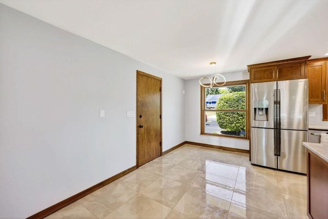18345 Harvest LANE, Brookfield, WI 53045