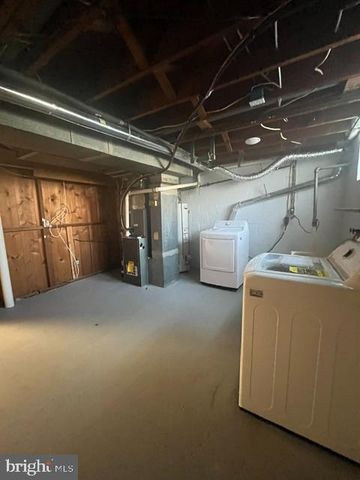 1530 KIRKWOOD, Baltimore, MD 21207