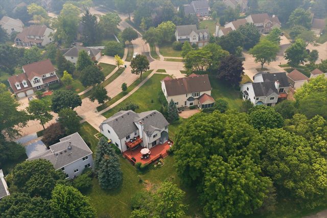 68 Chestnut Terrace, Buffalo Grove, IL 60089