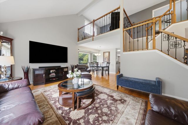 68 Chestnut Terrace, Buffalo Grove, IL 60089