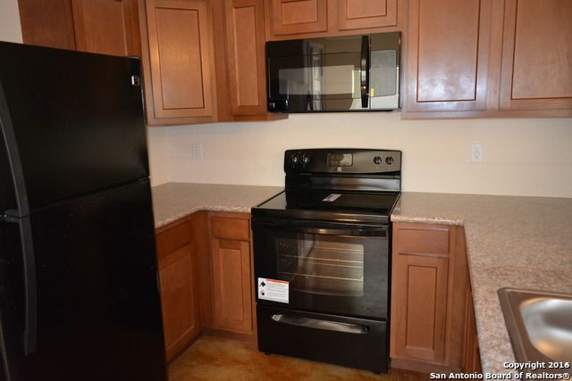 16711 Jupiter Hvn Unit 2, Selma, TX 78154