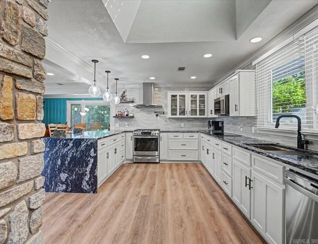 219 Daffodil Street, Hot Springs, AR 71913
