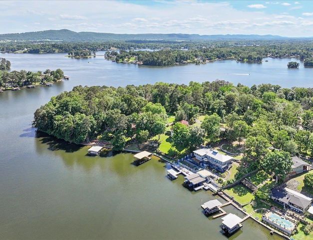 219 Daffodil Street, Hot Springs, AR 71913