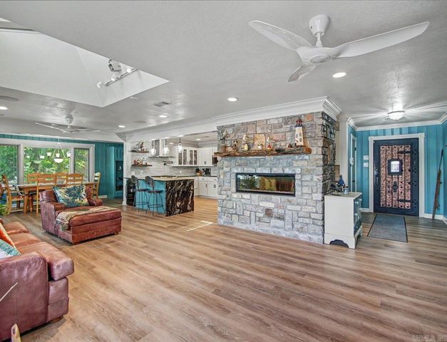 219 Daffodil Street, Hot Springs, AR 71913