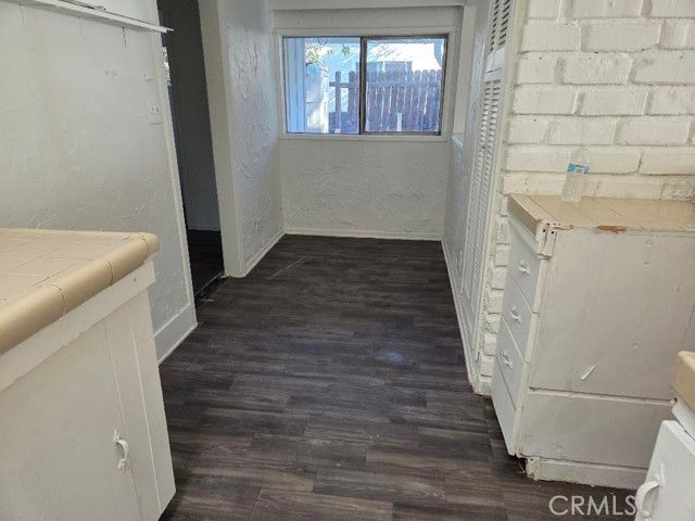 16051 Los Alimos, Granada Hills (los Angeles), CA 91344