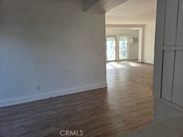 16051 Los Alimos, Granada Hills (los Angeles), CA 91344