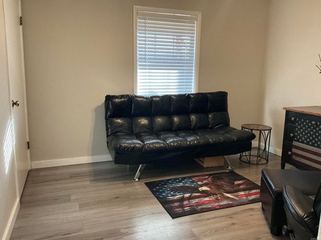 1612 Pinecroft Street, Benton, AR 72019