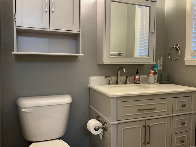 1612 Pinecroft Street, Benton, AR 72019