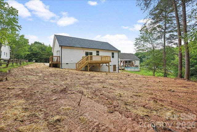 120 Whistling Pines Drive, Statesville, NC 28677