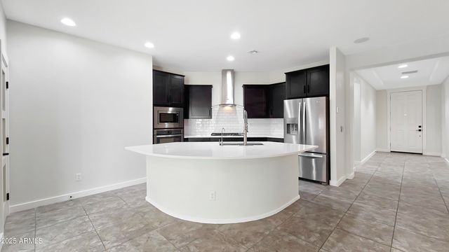 17784 W SHERMAN Street, Goodyear, AZ 85338