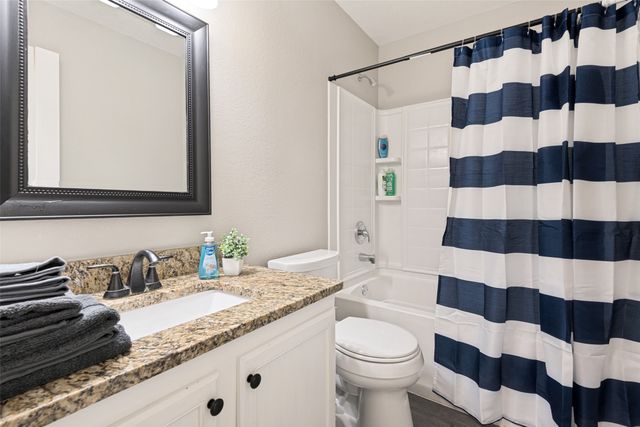 1513 Lone Star Court, Mesquite, TX 75181