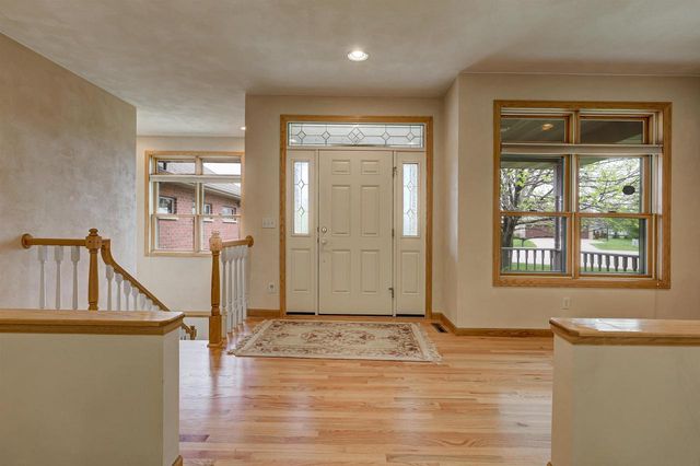 N974 JOEYS PLACE, Greenville, WI 54942