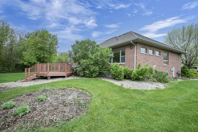 N974 JOEYS PLACE, Greenville, WI 54942