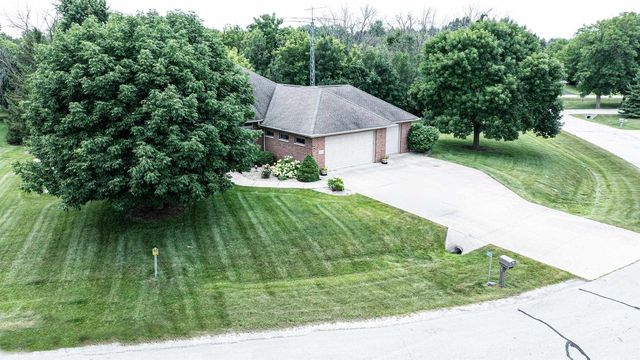 N974 JOEYS PLACE, Greenville, WI 54942