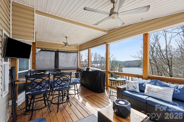 130 Eagle Drive, New London, NC 28127