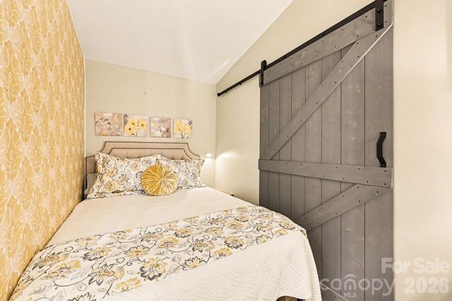 130 Eagle Drive, New London, NC 28127