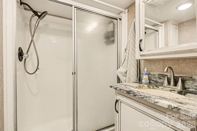 130 Eagle Drive, New London, NC 28127