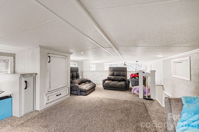 130 Eagle Drive, New London, NC 28127