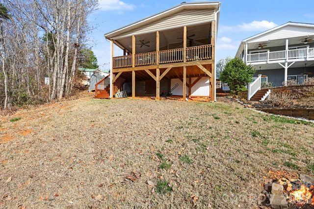 130 Eagle Drive, New London, NC 28127