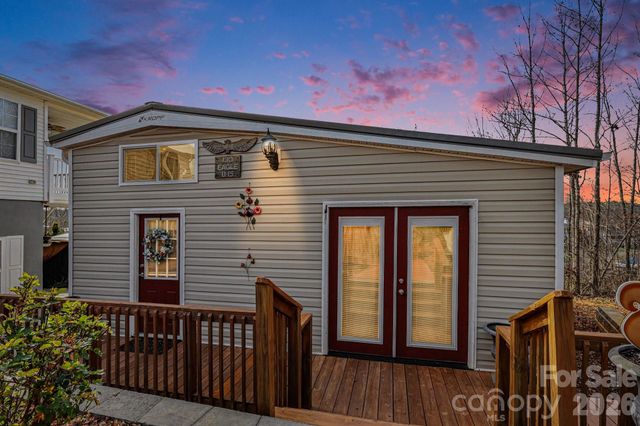 130 Eagle Drive, New London, NC 28127