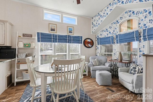 130 Eagle Drive, New London, NC 28127