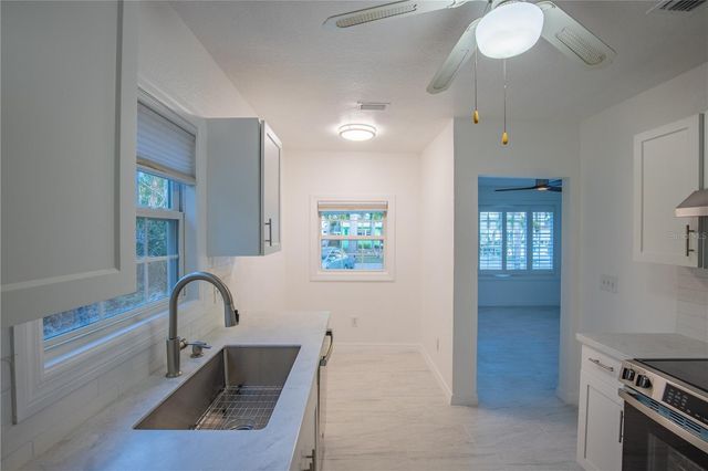 944 BRUCE AVENUE, Clearwater Beach, FL 33767