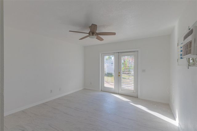 944 BRUCE AVENUE, Clearwater Beach, FL 33767