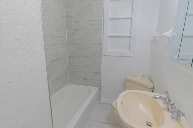 944 BRUCE AVENUE, Clearwater Beach, FL 33767