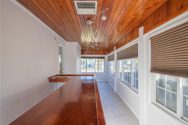 944 BRUCE AVENUE, Clearwater Beach, FL 33767
