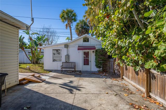 944 BRUCE AVENUE, Clearwater Beach, FL 33767