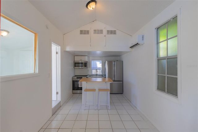 944 BRUCE AVENUE, Clearwater Beach, FL 33767